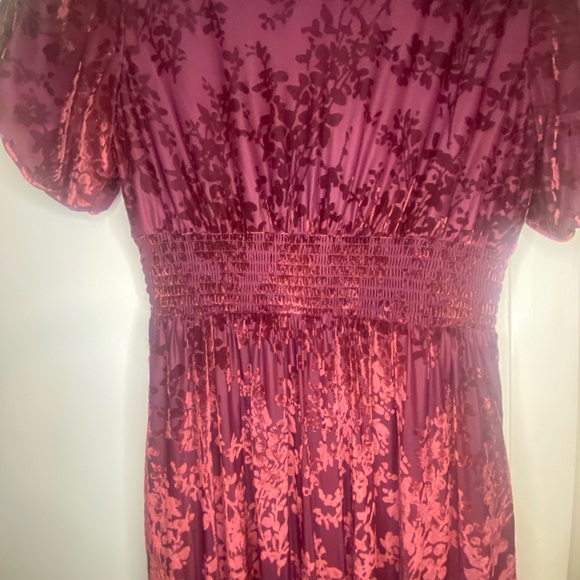 Women’s Baltic Born Dress - Picture 6 of 14